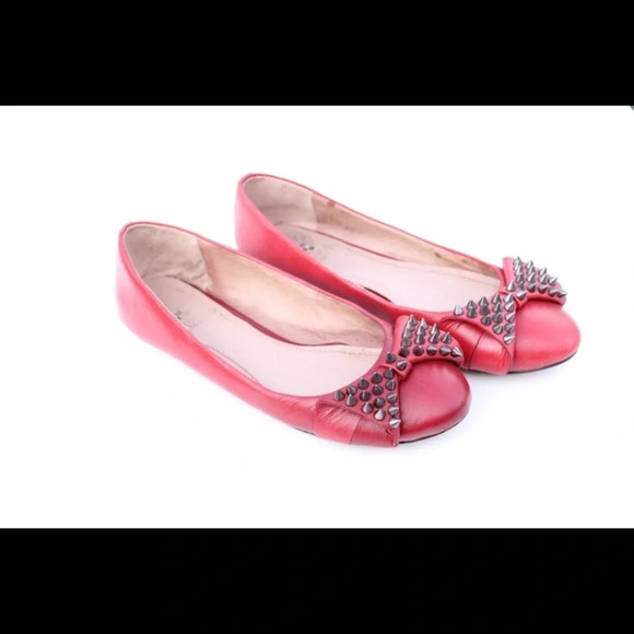 Vince Camuto studded flats - Picture 2 of 8